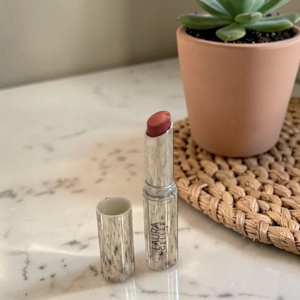 Laura Geller Jelly Balm Hydrating Lip Color Guava Nice Day 0.11 Oz